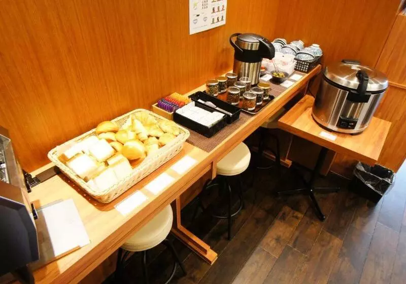 Hotelli Livemax Kobesannomiya