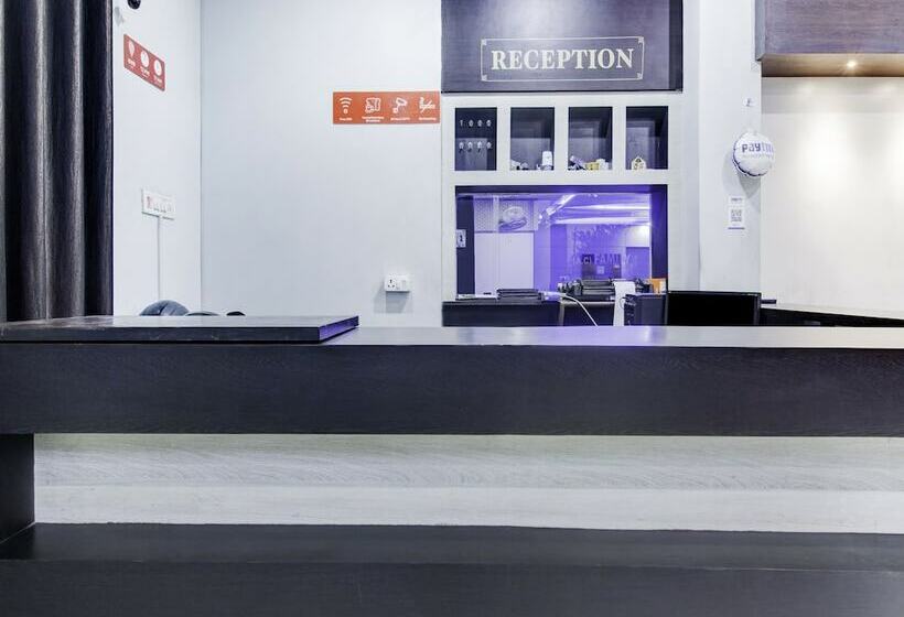 Hotelli Navneet Residency By Oyo Rooms