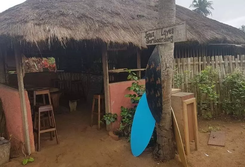 ホテル Stumble Inn Eco Lodge