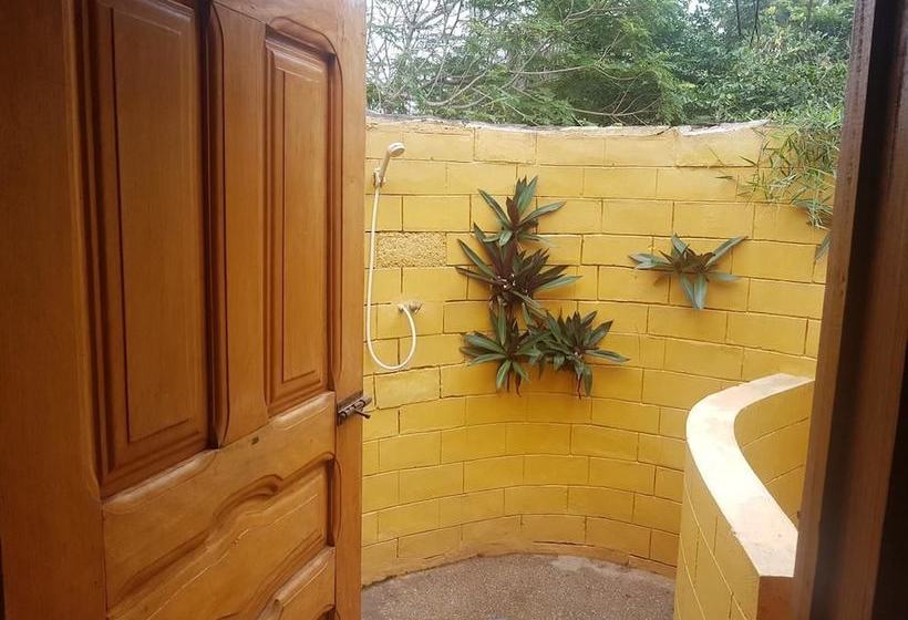 호텔 Stumble Inn Eco Lodge