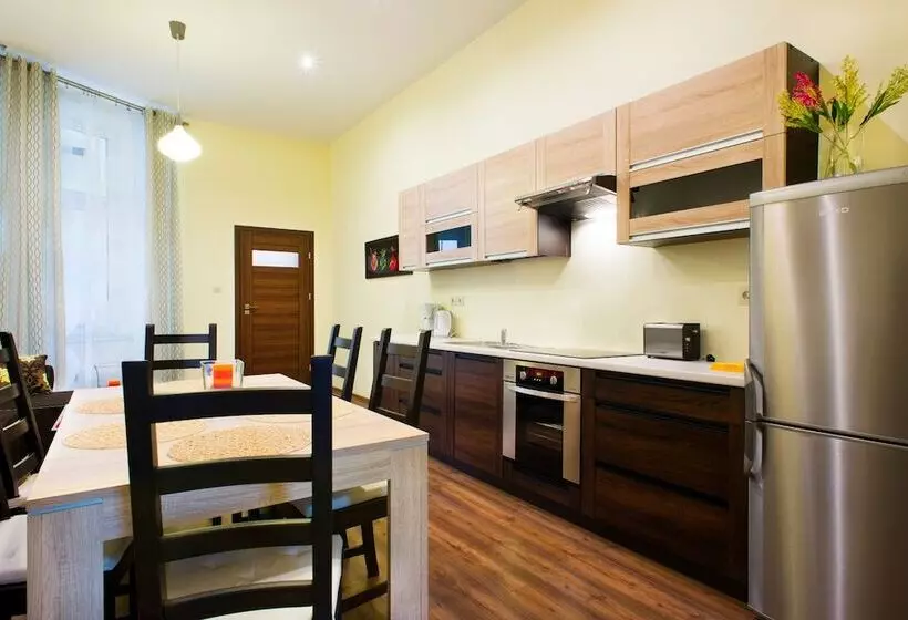 Neo Apartments