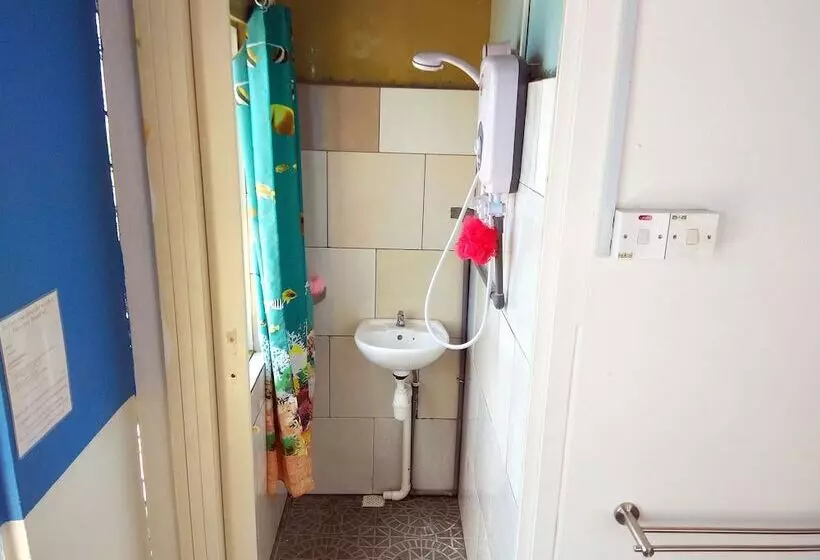 Sandakan Backpackers Hostel