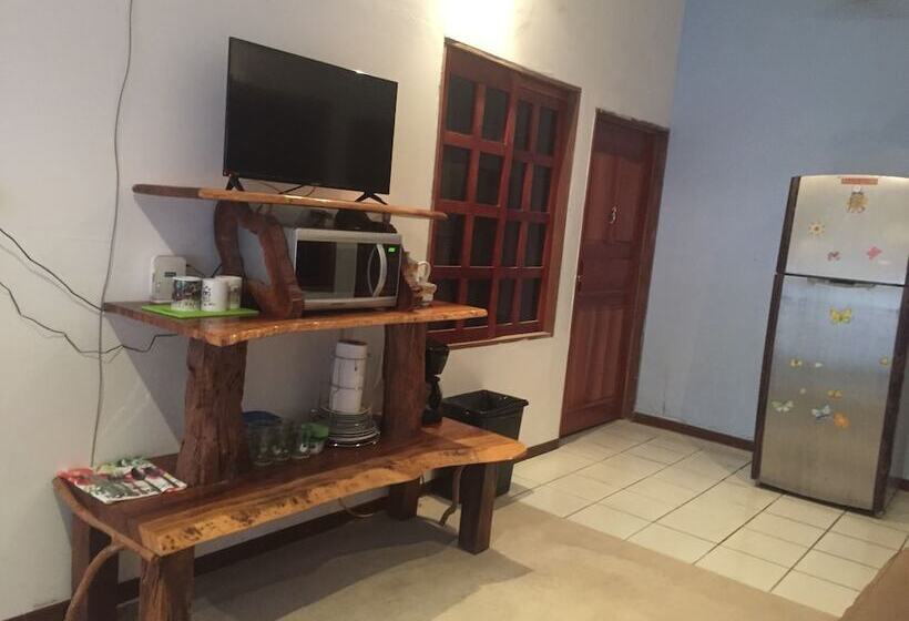 فندق صغير Hospedaje Doña Ana