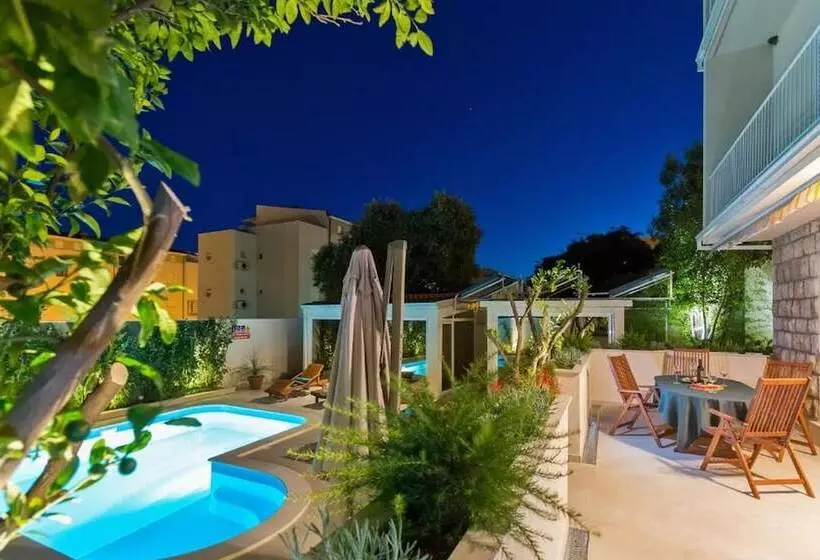 Apartments St Thomas