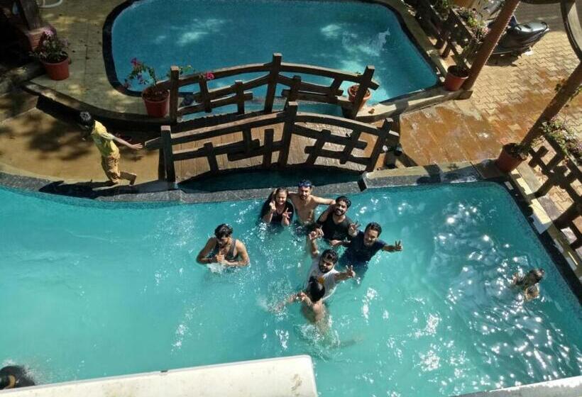 בית מלון כפרי Dream Holidays Resort