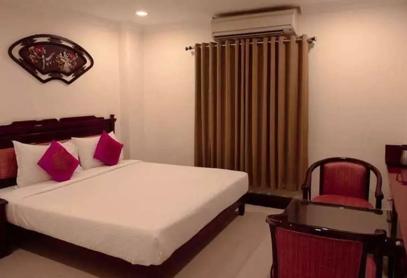 Hotelli Golden Pearl Inn, Tirupati