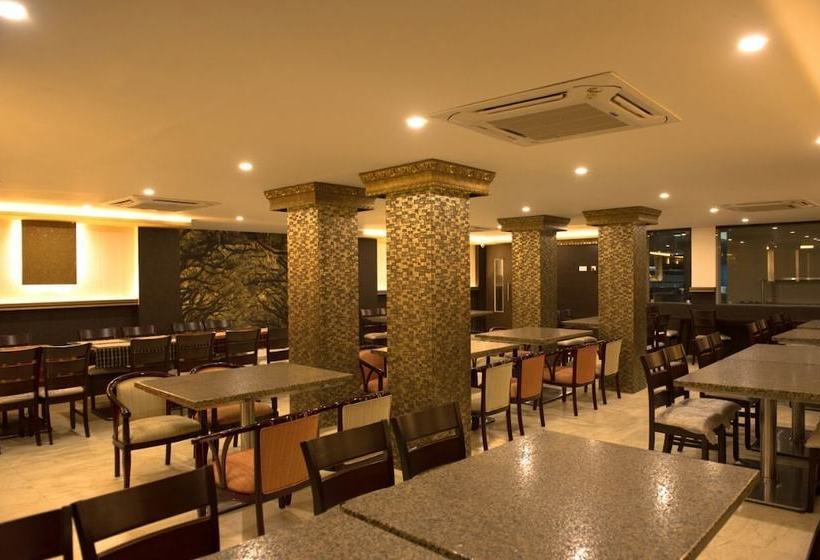 فندق Golden Pearl Inn, Tirupati