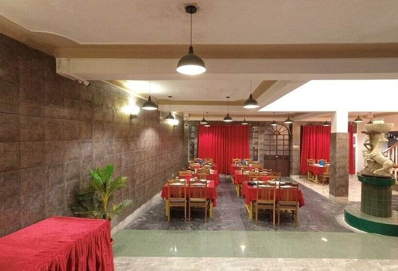 בית מלון כפרי Mash Flora Fountain