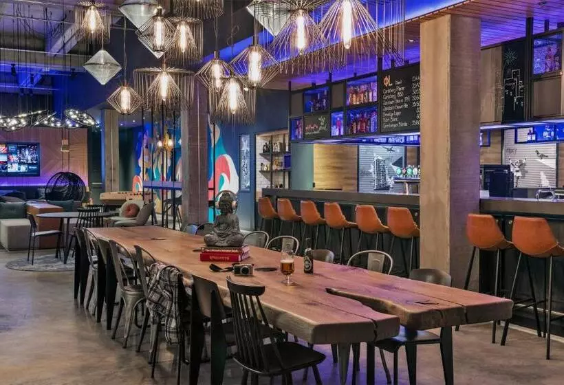 ホテル Moxy Copenhagen Sydhavnen