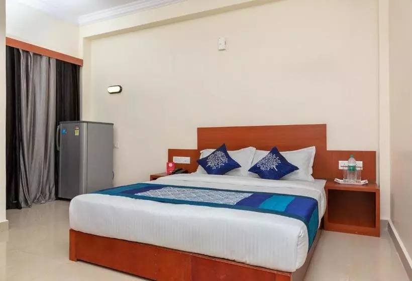 Hotelli Oyo 23518 Moon Bay