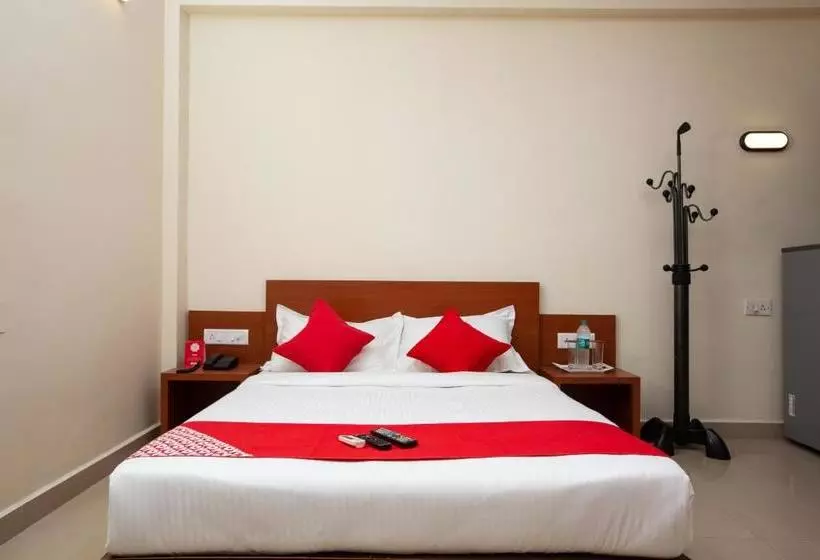 Hotelli Oyo 23518 Moon Bay