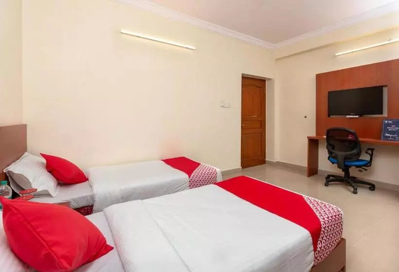 Hotelli Oyo 23518 Moon Bay