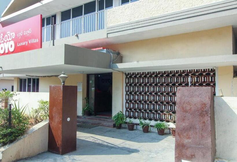 בית מלון כפרי O Luxury Villas Near Begumpet Airport