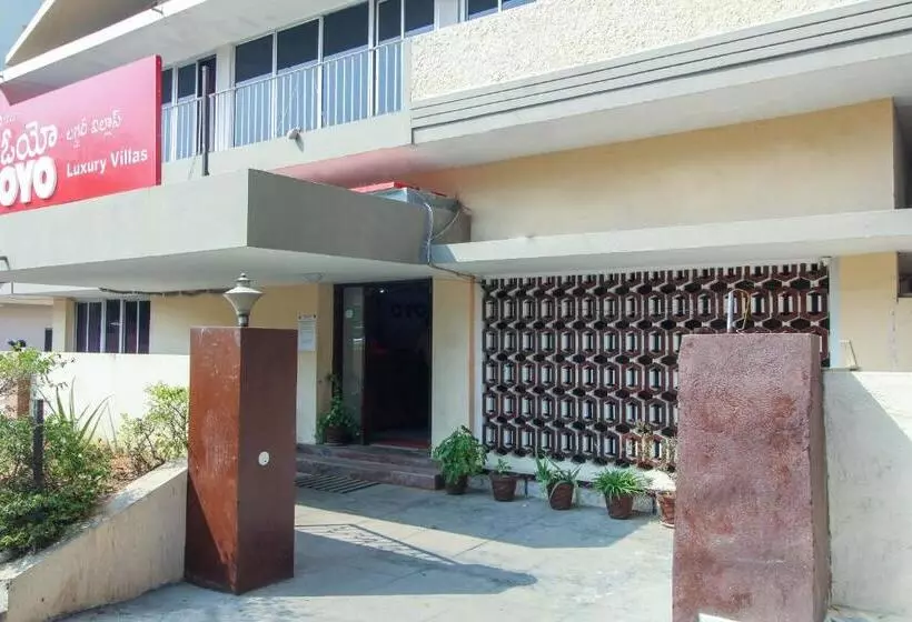 ホテル O Luxury Villas Near Begumpet Airport