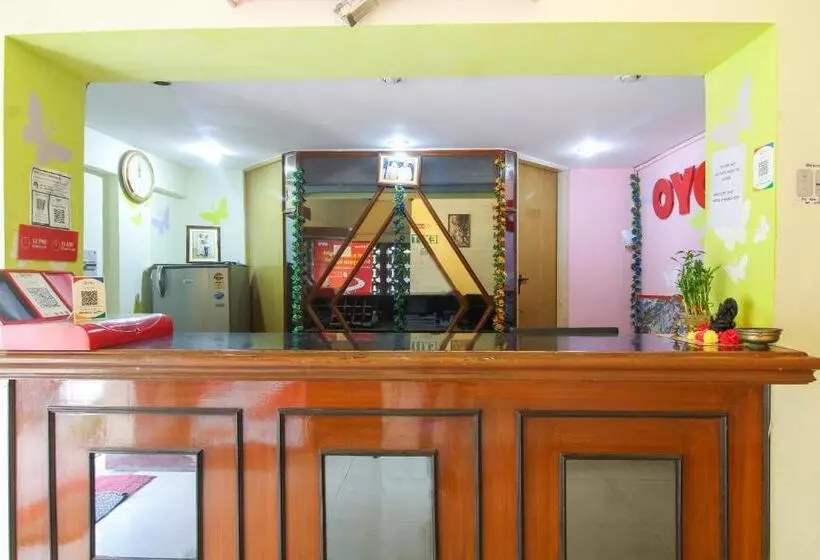 ホテル O Luxury Villas Near Begumpet Airport
