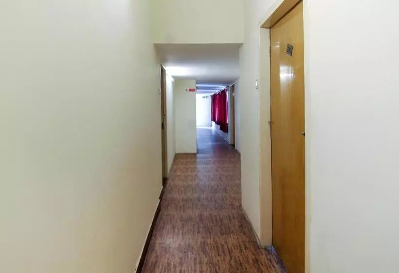 ホテル O Luxury Villas Near Begumpet Airport