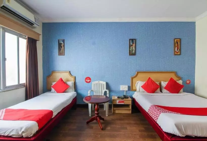 ホテル O Luxury Villas Near Begumpet Airport