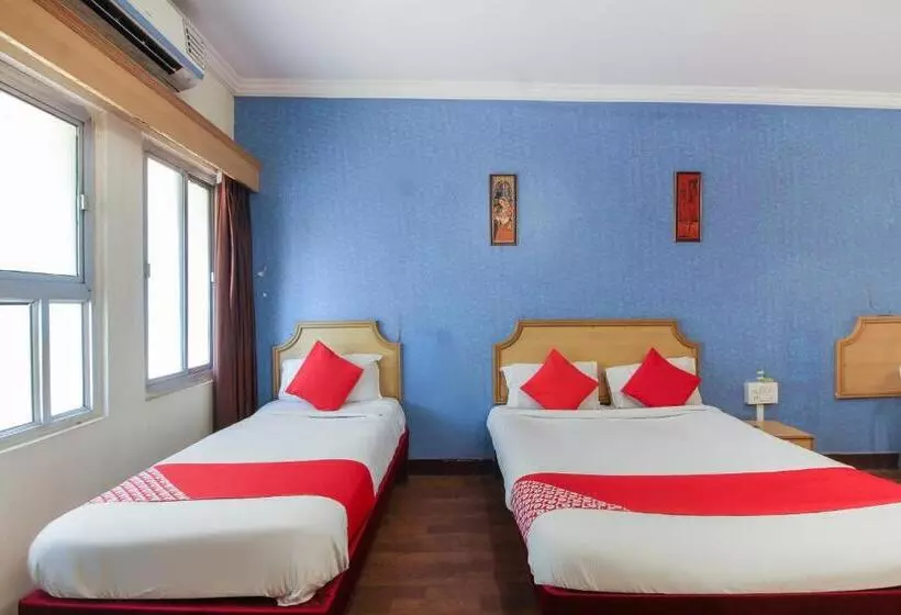 ホテル O Luxury Villas Near Begumpet Airport