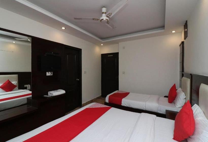 בית מלון כפרי Sahib By Oyo