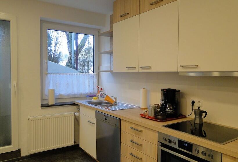 פנסיון Haus St. Josef