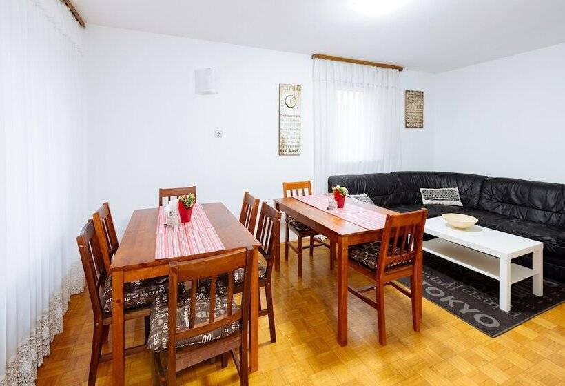 پانسیون Vila Emona