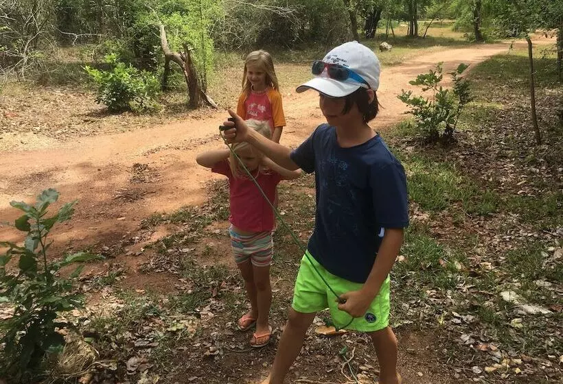 استراحتگاه Elephant Hide By Cacao