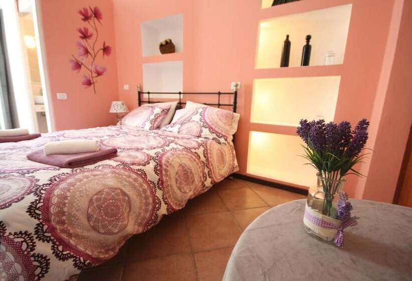 7 Archi Bed & Breakfast