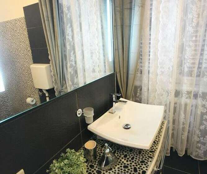 7 Archi Bed & Breakfast