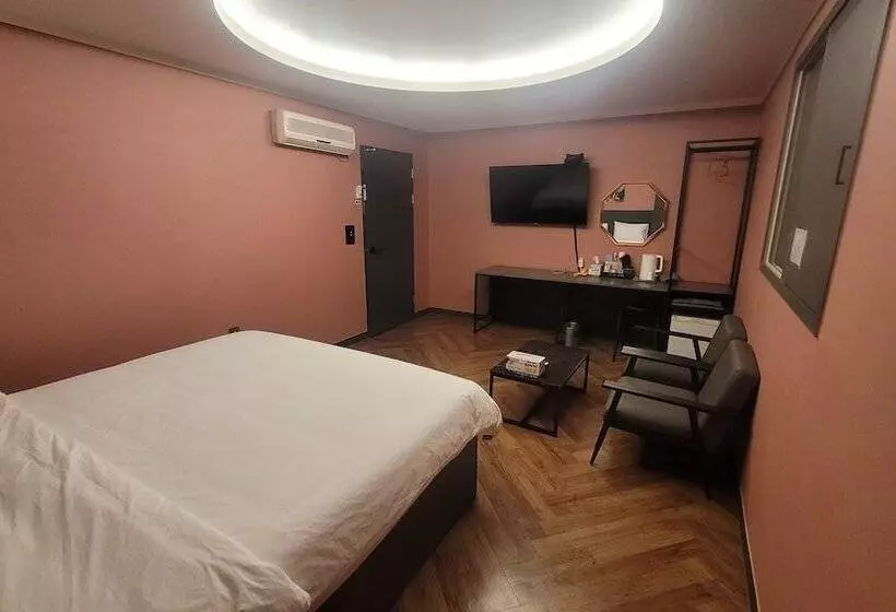 Cc Motel