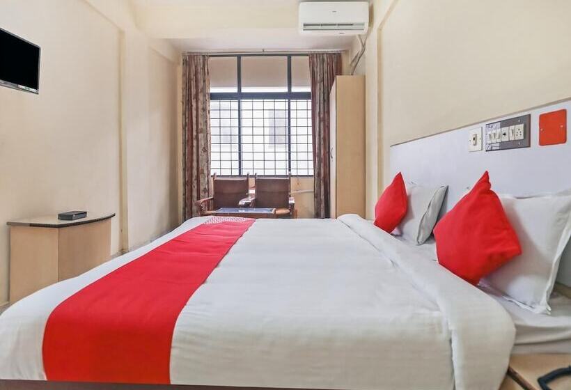 בית מלון כפרי Hindustan By Oyo Rooms