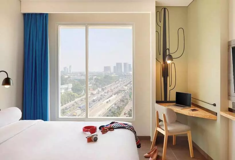 ホテル Ibis Styles Jakarta Simatupang