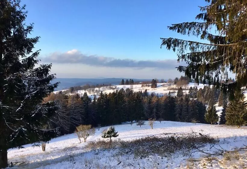 Hotelli Landferienhaus Linde