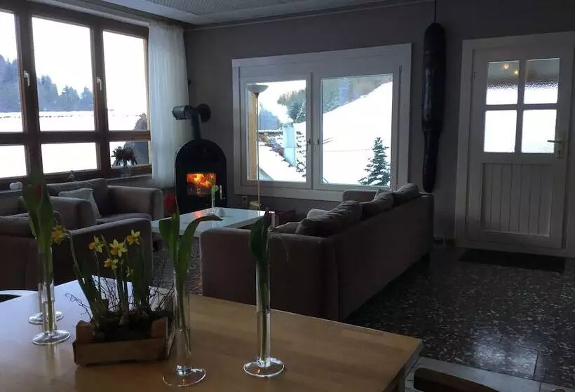 Hotelli Landferienhaus Linde