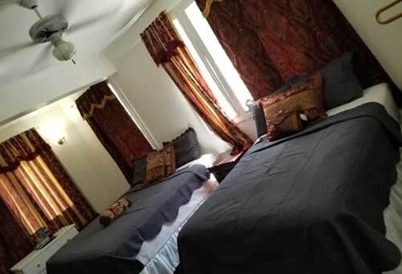 هتل Ocean S Edge Lodge Restaurant & Bar