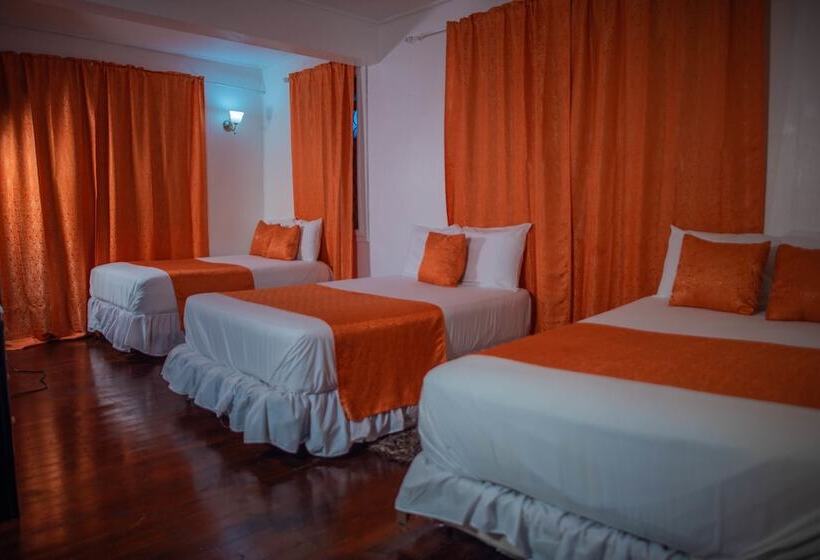 هتل Ocean S Edge Lodge Restaurant & Bar