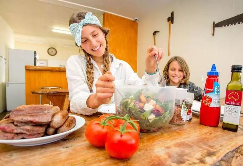 Hotelli Ohakune Top 10 Holiday Park