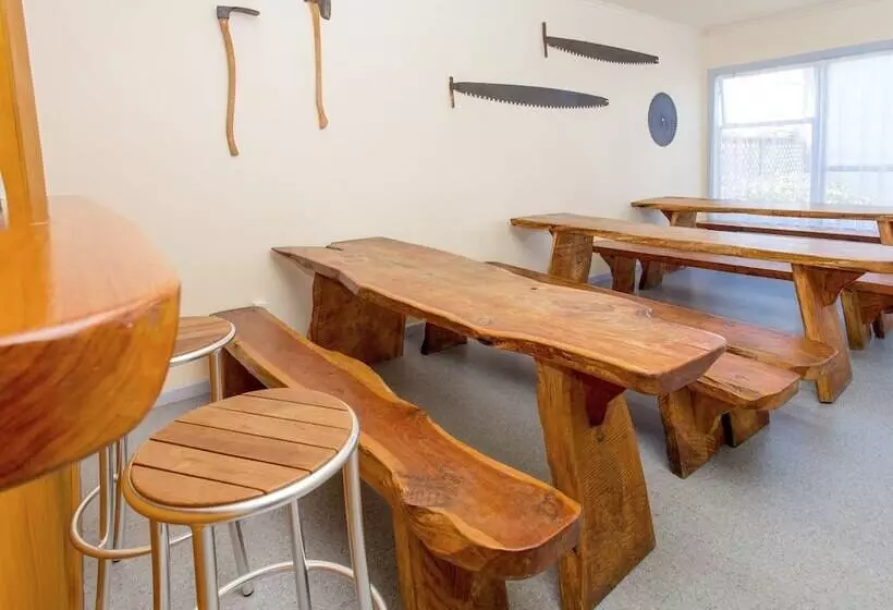 Hotelli Ohakune Top 10 Holiday Park