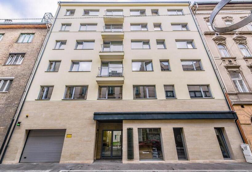 Nova City Apartments