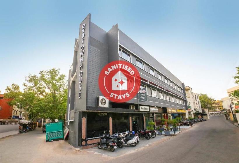 Oyo 25074 Flagship Hotel Imperial