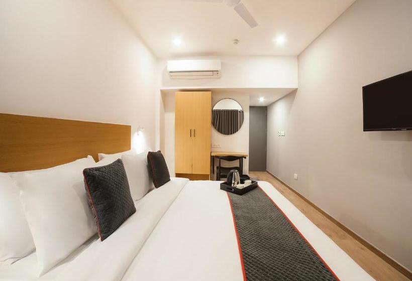 Oyo 25074 Flagship Hotel Imperial