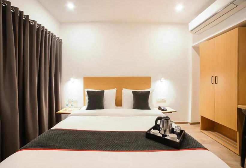 Oyo 25074 Flagship Hotel Imperial