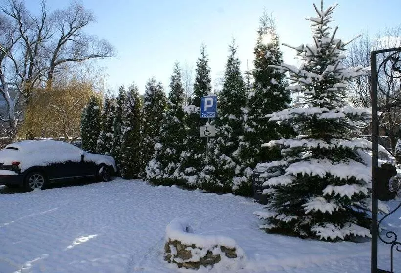 Majatalo Amadeus Apartamenty