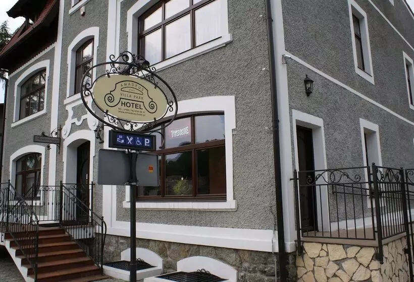 Majatalo Amadeus Apartamenty