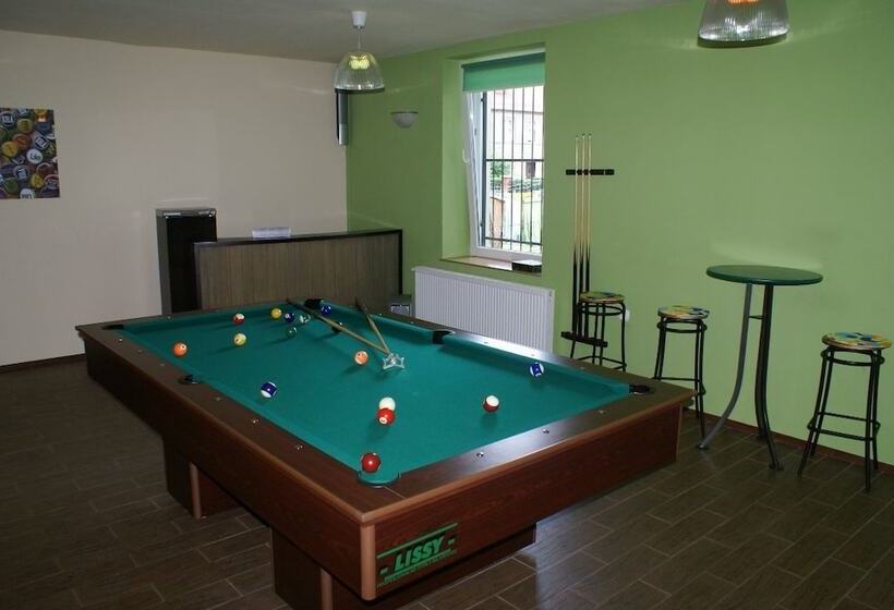 پانسیون Amadeus Apartamenty