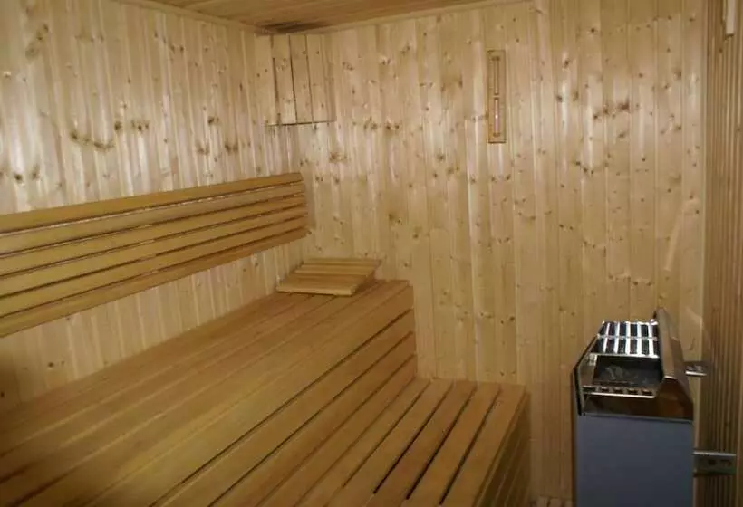 Majatalo Amadeus Apartamenty