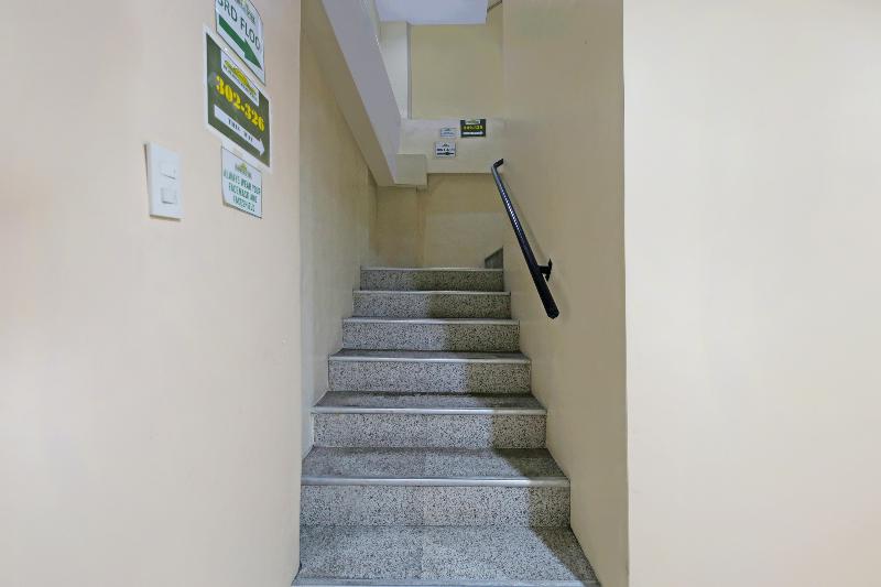 Ranchotel Muntinlupa