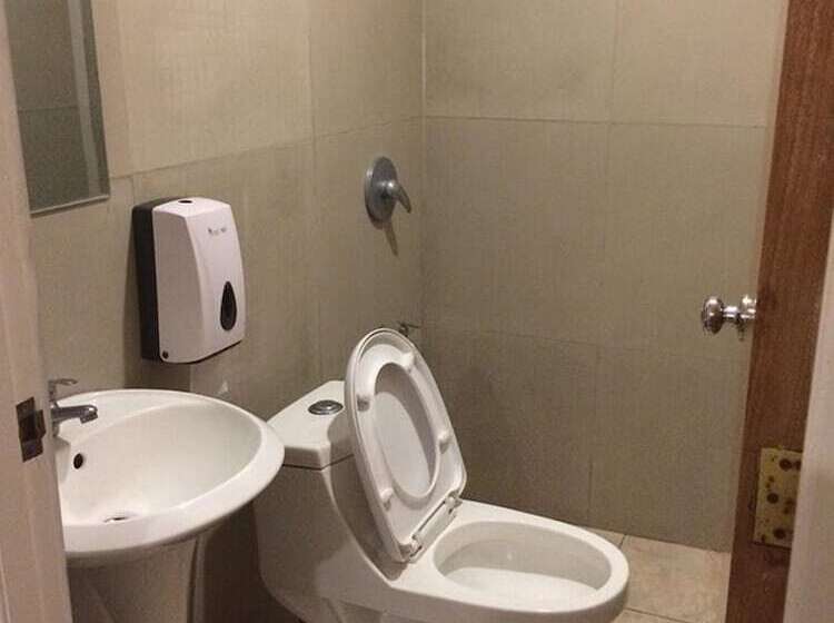 Ranchotel Muntinlupa