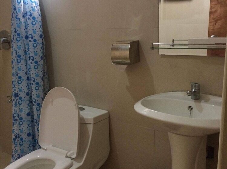 Ranchotel Muntinlupa