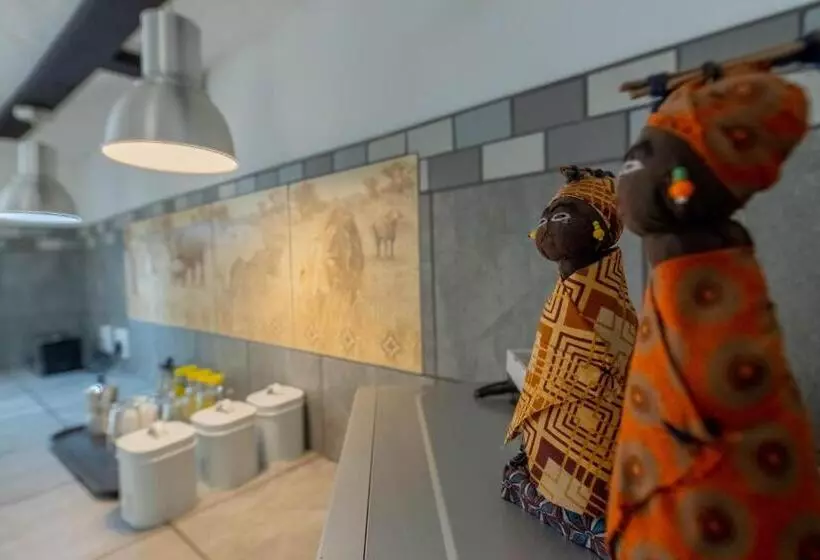 ユースホステル African Sky Villas