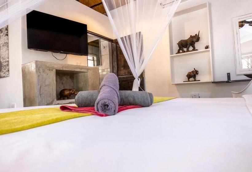 هاستل African Sky Villas